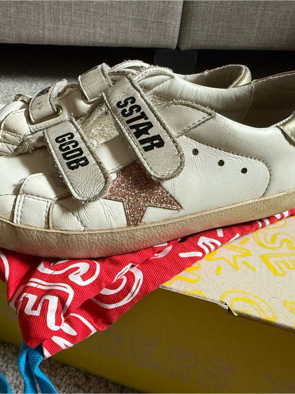 Golden Goose White Leather Kids Sneakers with Pink Glitter Star